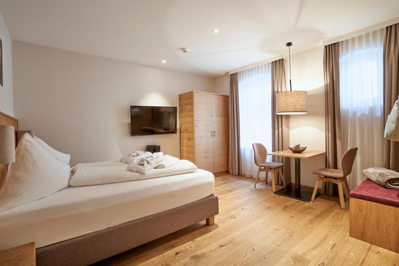 Adler Alpen Apartments Schruns Bagian luar foto
