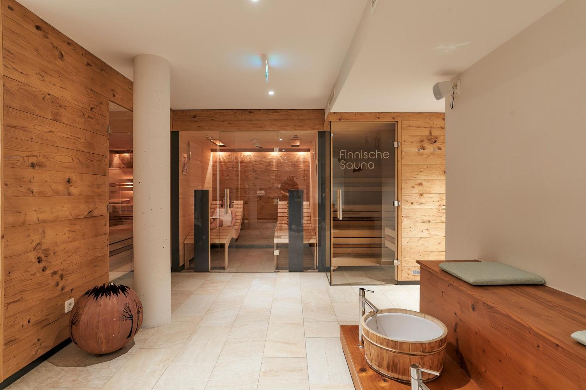 Adler Alpen Apartments Schruns Bagian luar foto
