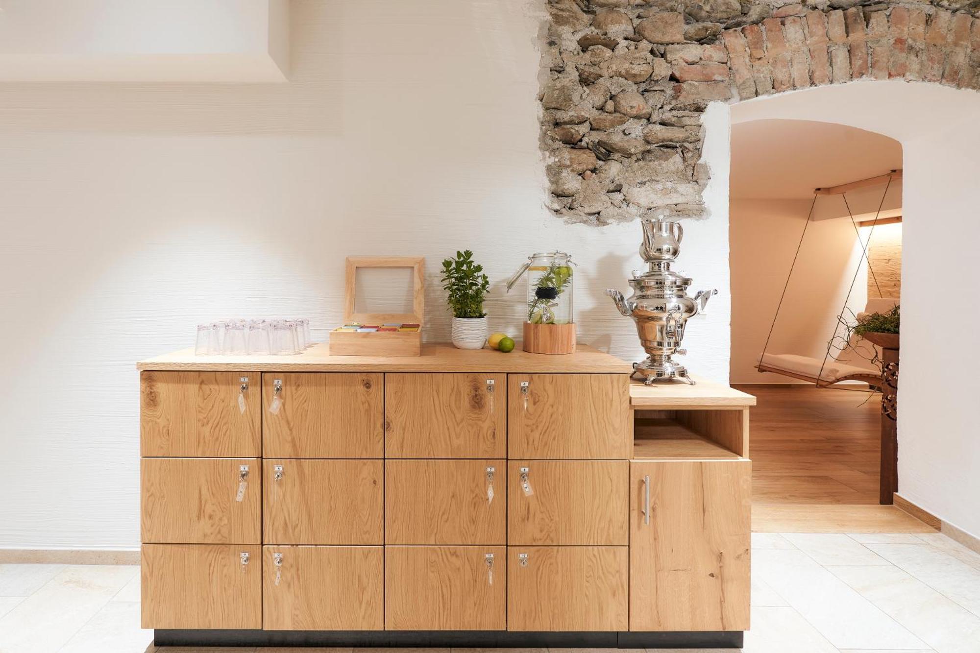 Adler Alpen Apartments Schruns Bagian luar foto