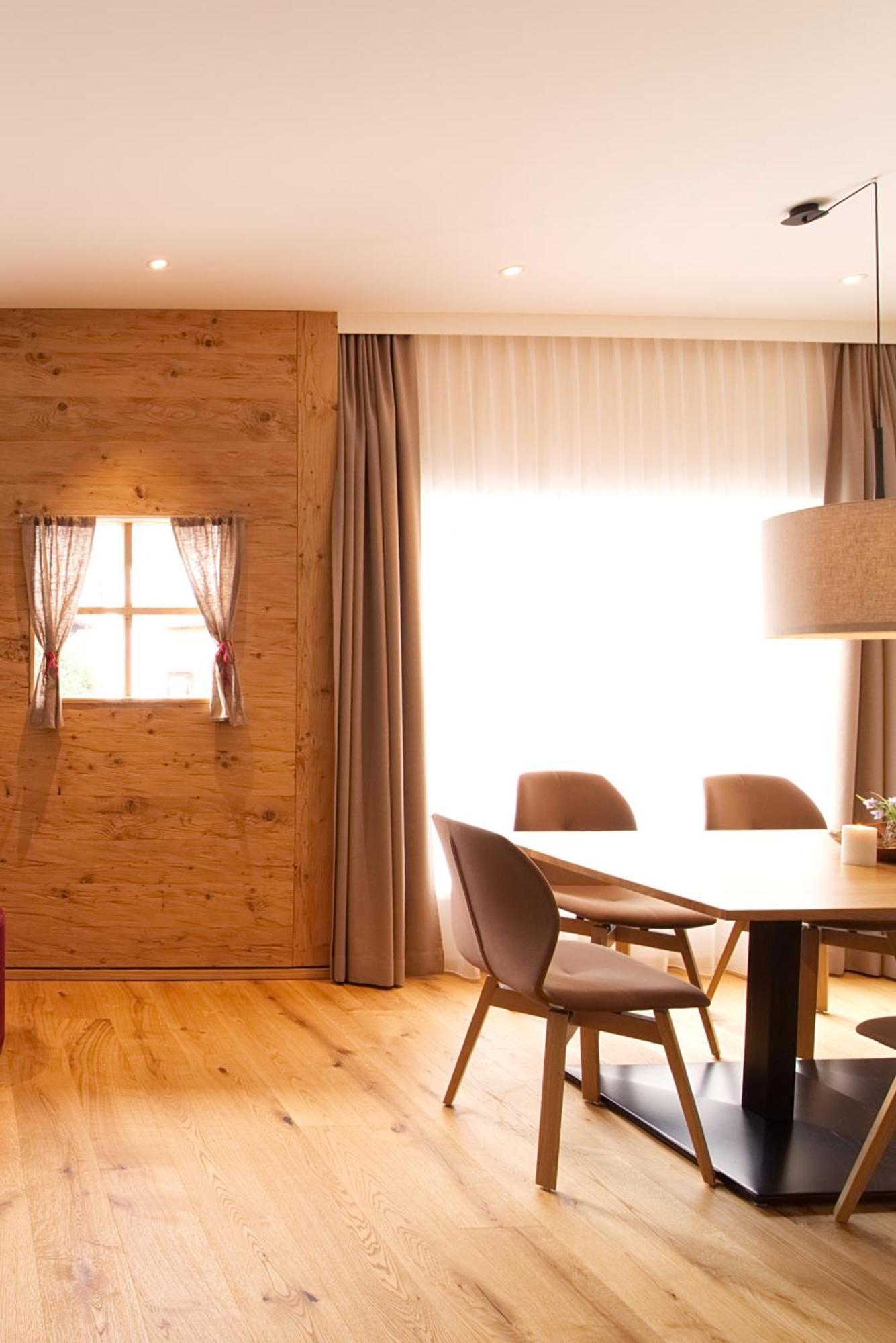 Adler Alpen Apartments Schruns Bagian luar foto