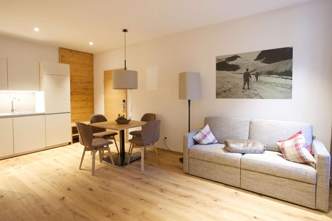 Adler Alpen Apartments Schruns Ruang foto